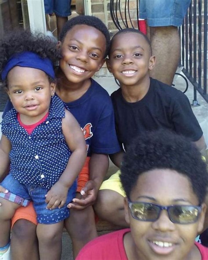 How Many Brother & Sister Does Jeff Satur Have? Explore More About His Siblings And Family