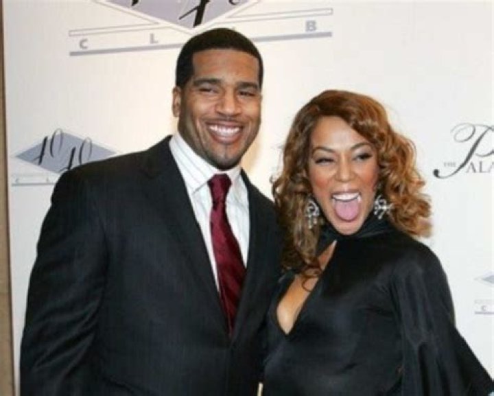Jim Jackson is Married to Wife: Shawnee Simms.
