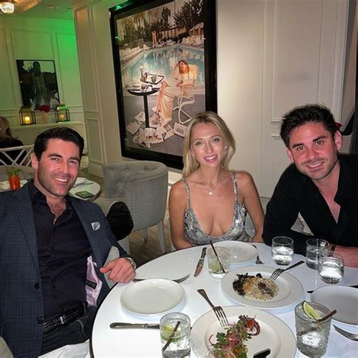 
Ryan Schmitt Height, Weight, Net Worth, Age, Birthday, Wikipedia, Who, Nationality, Biography 