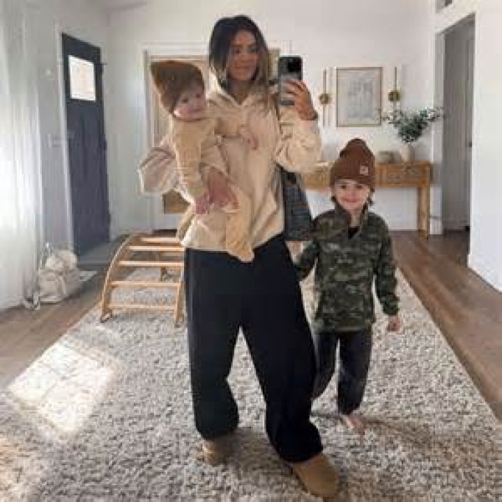 
Utah Mom Tok Reddit, Taylor Frankie Paul And Brayden Rowley TikTok Controversy 