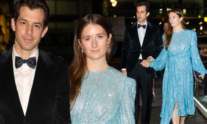 
Who Is Mark Ronson Married To? Know Mark Ronson Wife, Age, Net Worth, Family 